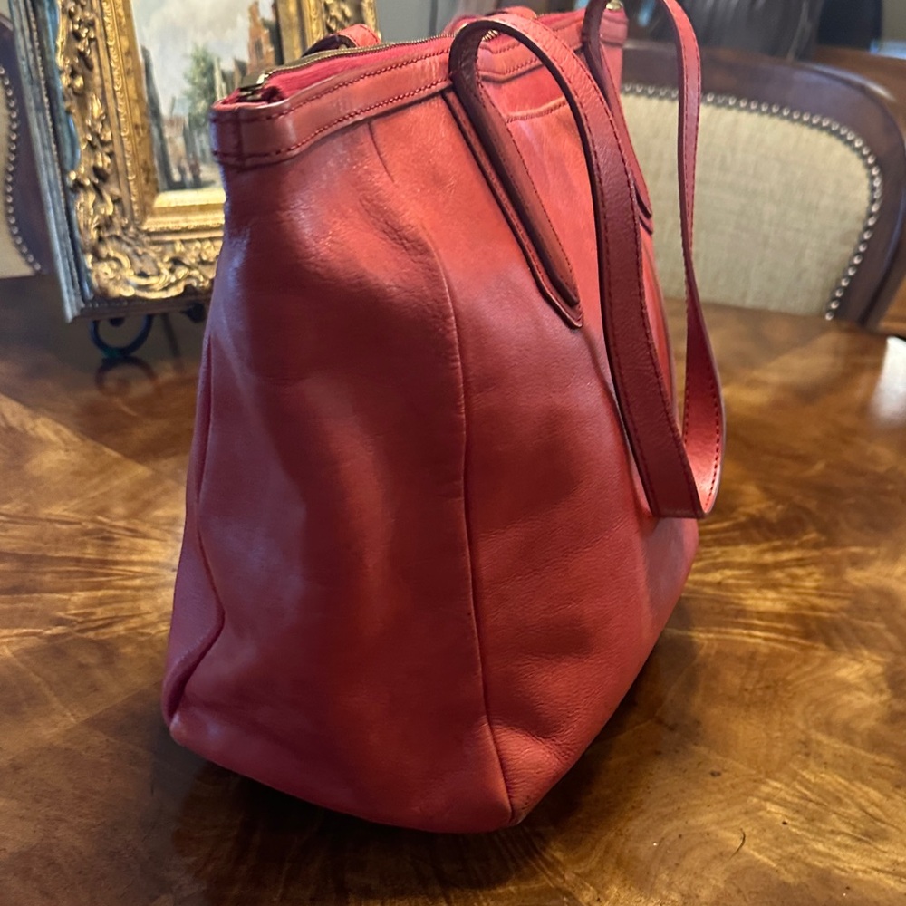 Fossil Cherry Red Leather Tote - Picture 4 of 12